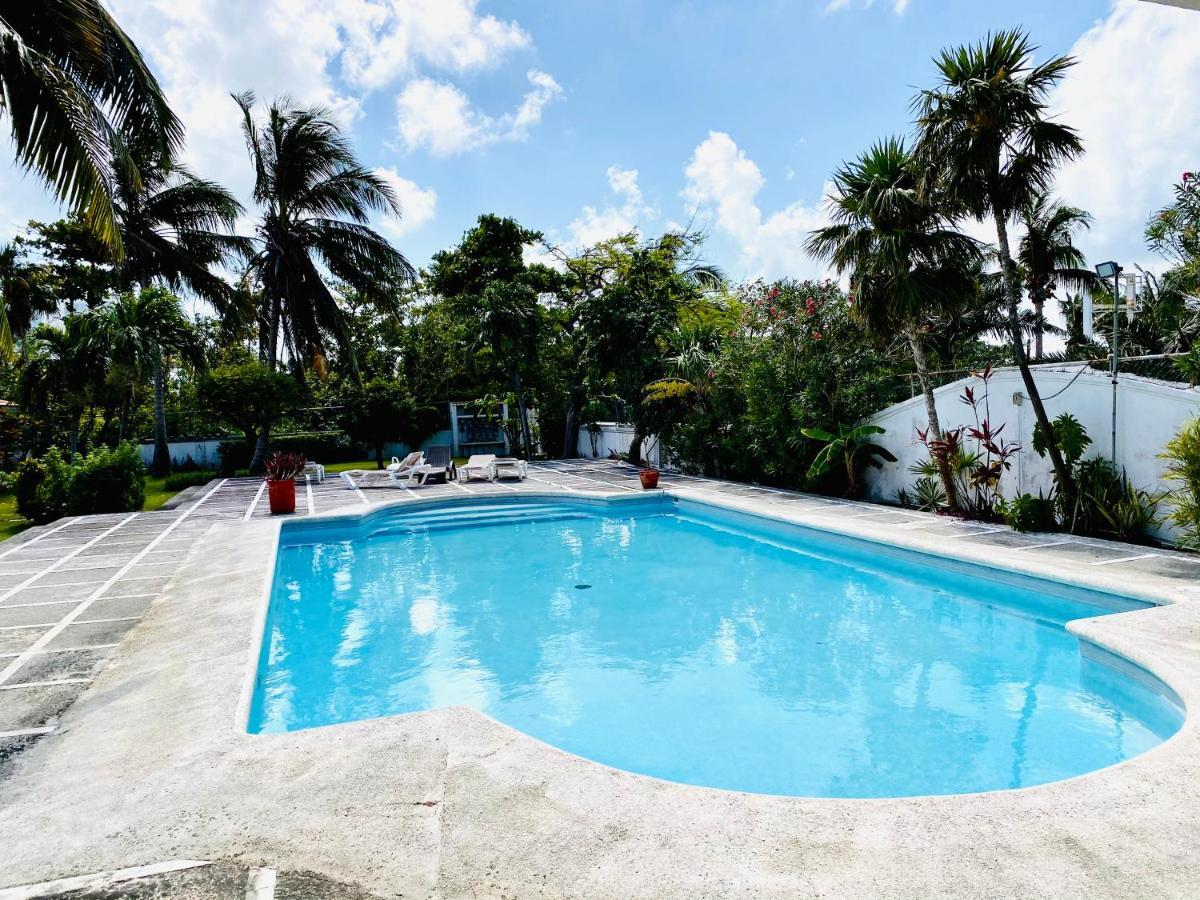 Casa Blanca ZH Kukulkán Mall Cancun Bagian luar foto