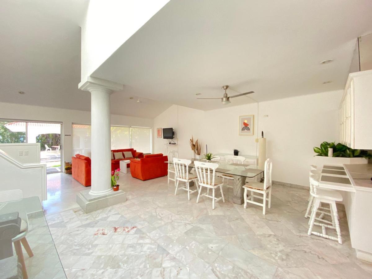 Casa Blanca ZH Kukulkán Mall Cancun Bagian luar foto